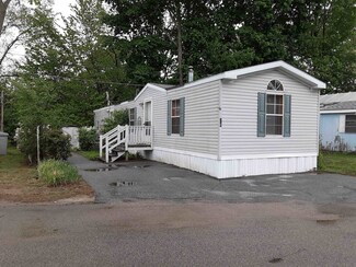 529 Nashua St Unit 20, Milford, NH 03055