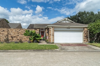 1719 Sullins Way, Houston, TX 77058