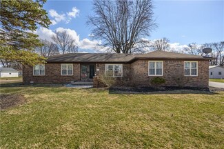 1029 W Jennings St, Rushville, IN 46173