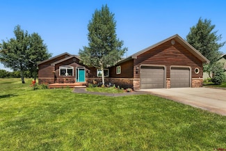 695 Fairway Ln, Gunnison, CO 81230