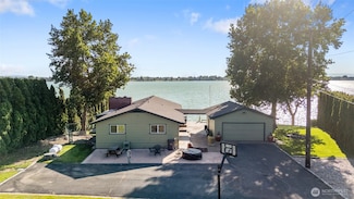 2102 Elgin Rd NE, Moses Lake, WA 98837