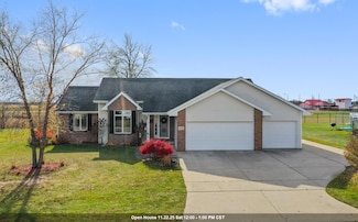 478 Falcon Dr, Pulaski, WI 54162