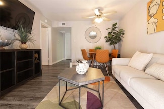 4400 Memorial Dr Unit 28-1189, Houston, TX 77007
