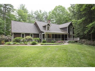 2 Hemlock Ct, Newfields, NH 03856