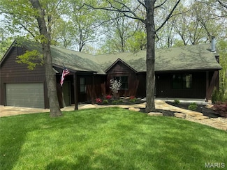 360 Oakview Estates Ct, Labadie, MO 63055