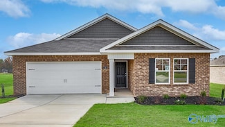 12 Annie Kate Dr, Fayetteville, TN 37334