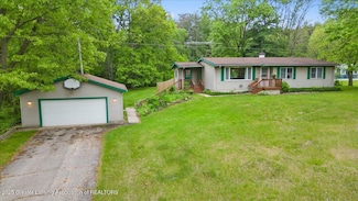 8279 Tyrrell Rd, Laingsburg, MI 48848