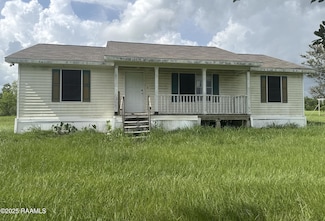 14927 S Guegnon St, Abbeville, LA 70510