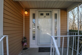 18 Mayfair Ct Unit D18, Little Silver, NJ 07739