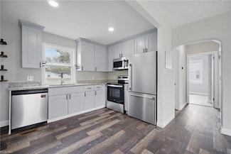 11 Langley Ave, Newport News, VA 23601
