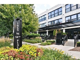 1069 W 14th Place Unit 204, Chicago, IL 60608