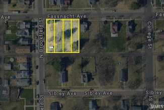 1810 Fassnacht Ave, South Bend, IN 46628