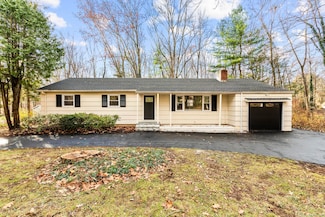 24 Evergreen Rd, Northford, CT 06472