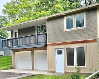7611 Iroquois St, Chanhassen, MN 55317