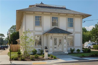 119 Boon St, Narragansett, RI 02882