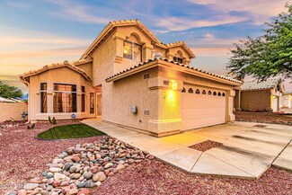 137 S Palace Gardens Dr, Tucson, AZ 85748
