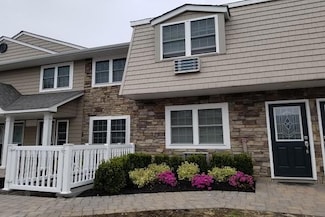 226 Imperial Way Unit I2226, Bayport, NY 11705