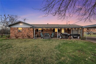 1153 One Mile Ln, Riesel, TX 76682