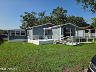 7 Barbara Ln, Barnegat Township, NJ 08005