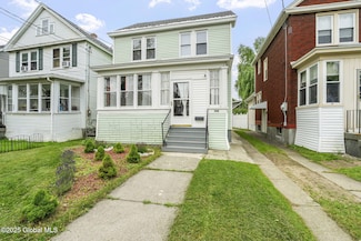 326 Mountain St, Albany, NY 12209