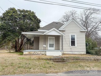 112 Aiken St, Chester, SC 29706