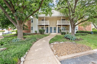 9158 Robin Ct, Saint Louis, MO 63144