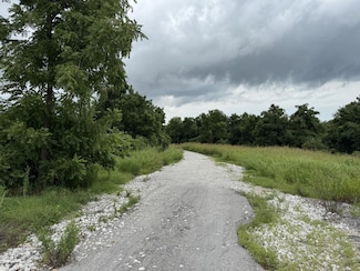 000 S Farm Road 135, Springfield, MO 65807