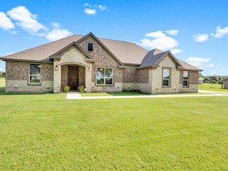 105 Lucy Kirk Ln, Springtown, TX 76082