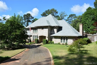 205 W Sand Creek Rd, Enterprise, AL 36330