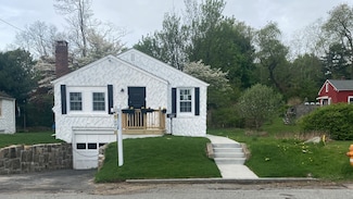 540 Vauxhall St, New London, CT 06320