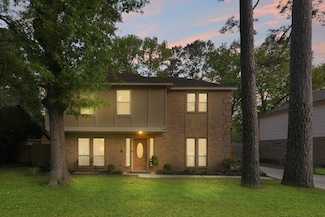 11835 Stillwater Dr, Houston, TX 77070
