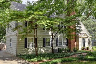 5353 Neosho Ln, Roeland Park, KS 66205