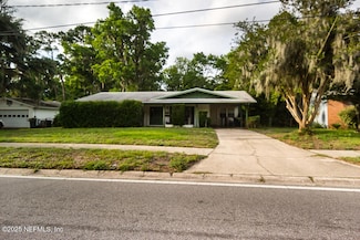 735 Grove Park Blvd, Jacksonville, FL 32216