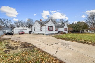2081 Prairie Ave, Beloit, WI 53511