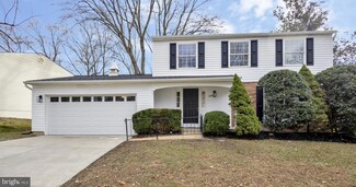 8489 Rainbow Bridge Ln, Springfield, VA 22153