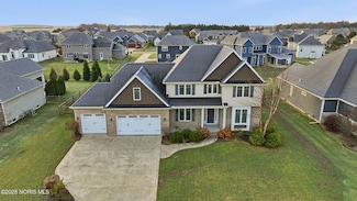 9599 Newbury Ln, Whitehouse, OH 43571