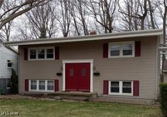 1382 9th St, Cuyahoga Falls, OH 44221