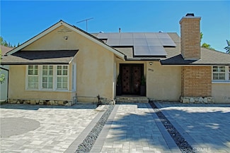 8930 Rubio Ave, North Hills, CA 91343