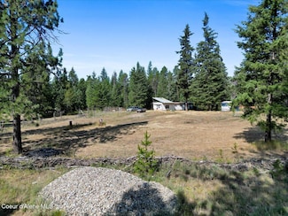 60 Quandry Ln, Oldtown, ID 83822