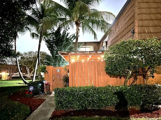9121 SW 19th Ct Unit B, Davie, FL 33324