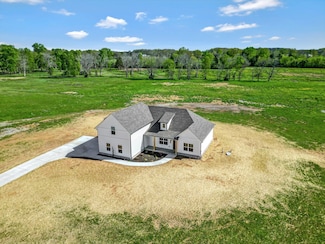 2242 Unionville Deason Rd, Bell Buckle, TN 37020