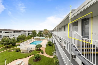 15600 NE 6th Ave Unit 26B, Miami, FL 33162