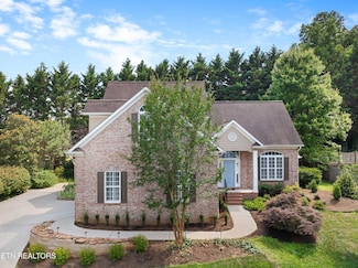 7008 Shady Knoll Ln, Knoxville, TN 37919