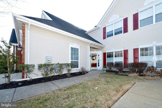 37 Grand Banks Cir Unit 37, Marlton, NJ 08053