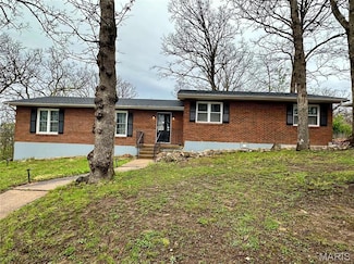 1311 Woodlawn Dr, Rolla, MO 65401