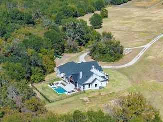12632 Hiram Rd, Wills Point, TX 75169