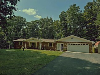 133 Flying Squares Dr, Beverly, WV 26253
