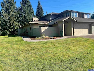 2724 Cedarwood Ct SE Unit 2, Albany, OR 97322