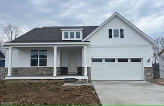 178 Seamore Rd, Aurora, OH 44202