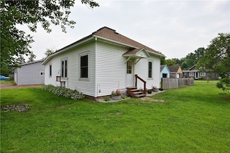 428 7th St, Chetek, WI 54728